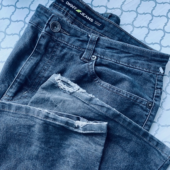 DKNY Jeans , Classic Bootcut Denim Jeans , Women Denim Pants, Relaxed Fit Jeans - Picture 15 of 15